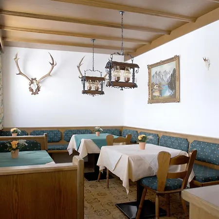 Guest house Margret Leutasch